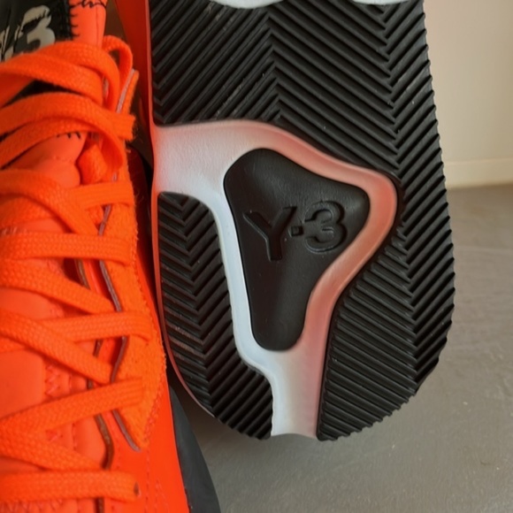 Y-3 Kaiwa Solar Orange Black Sneakers - Picture 6 of 12